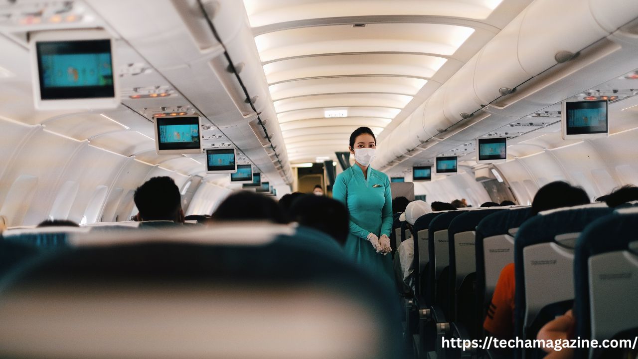 united airlines flight ua770 emergency diversion